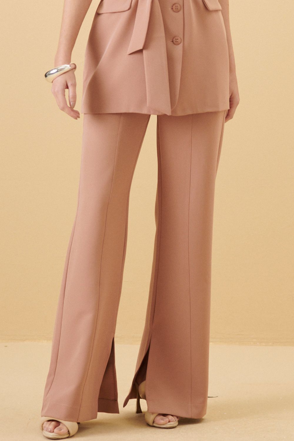 image-2bba07dcb6c9438fb9a01fbf32c35327