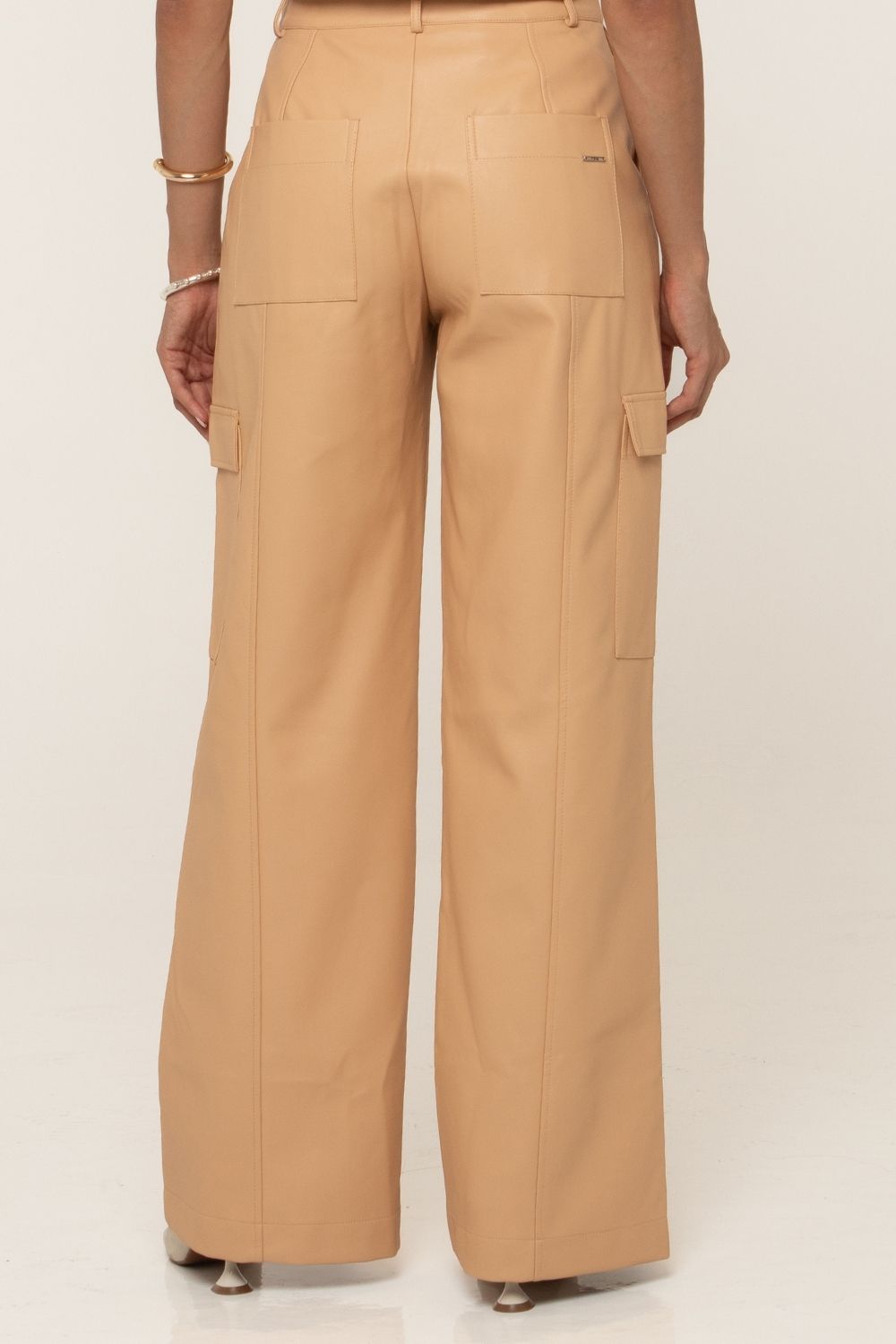 image-923b5dc4a73b43908ed8a4d36832650d