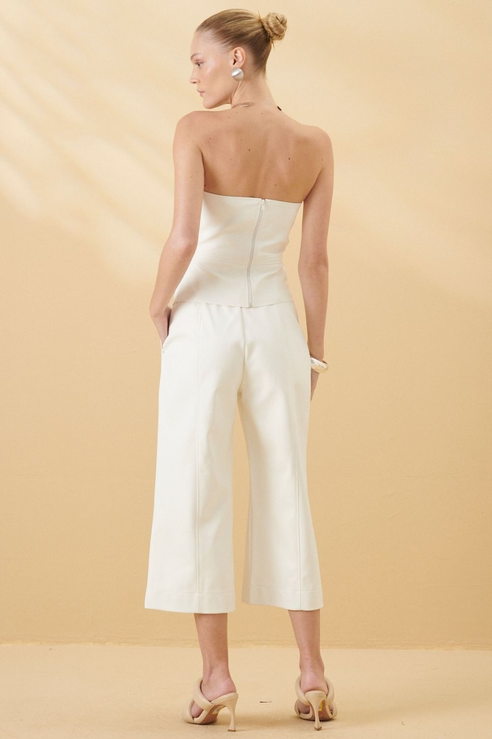 image-1fc2219a45454baf952c5045ccdb50f8