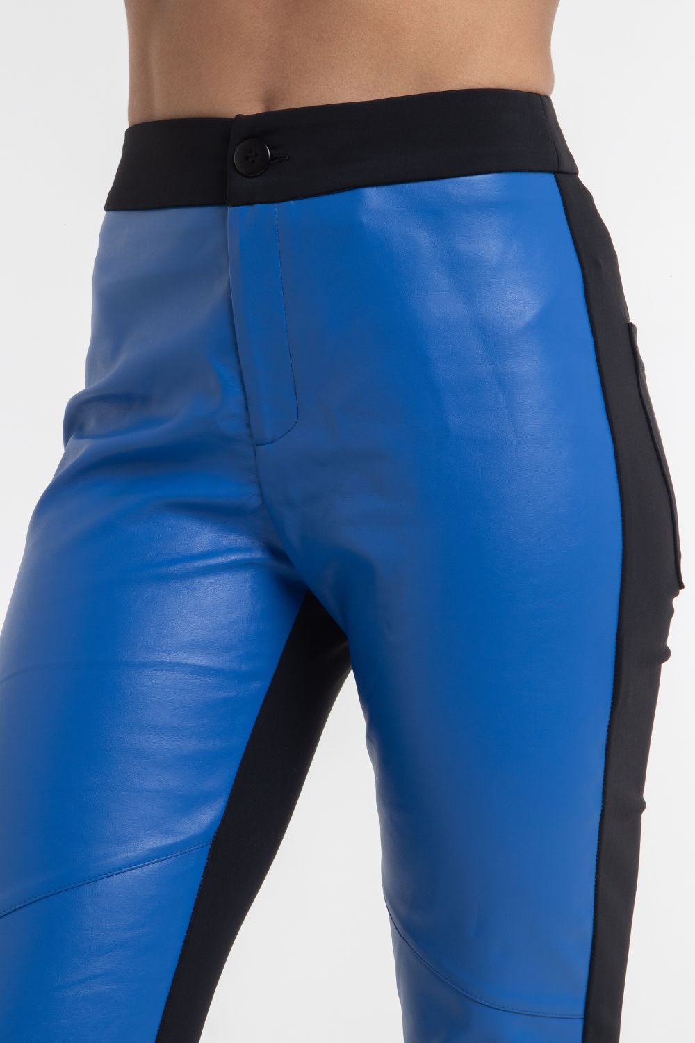 image-805f57dbd8064418bb9253f4821f57dc