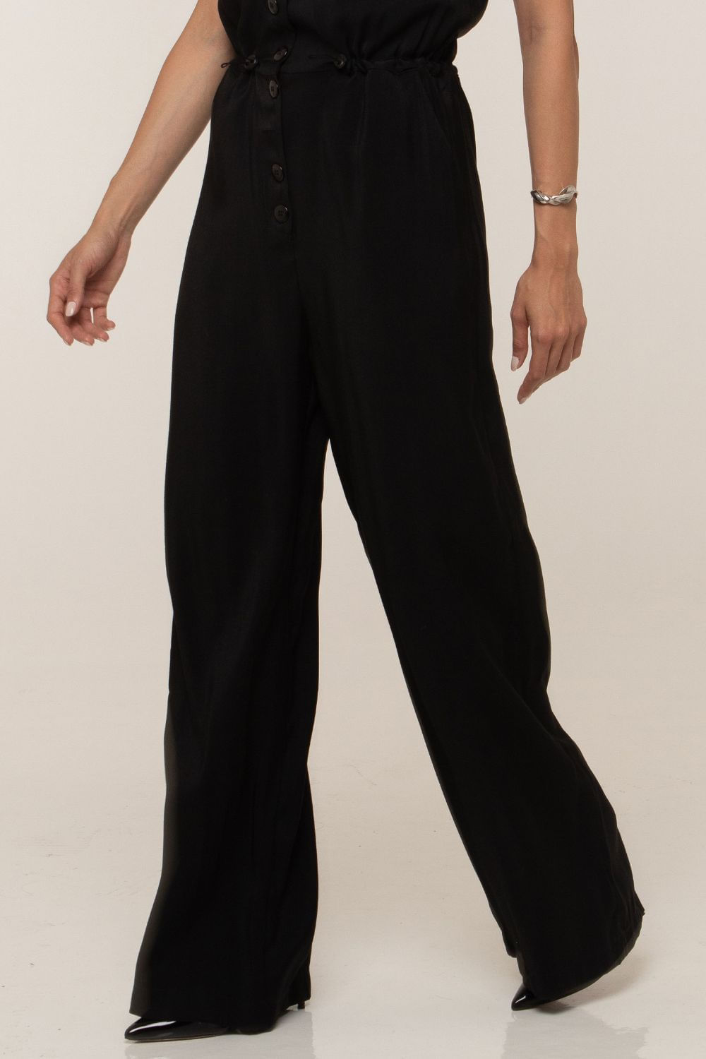 image-7bb6aad7e34d44fc813eb57f3f3b8da2