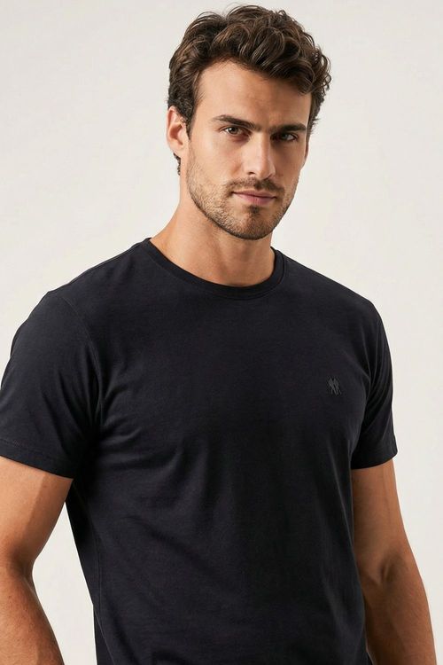 Kit 2 Camisetas Básicas Masculinas Polo Wear Preto